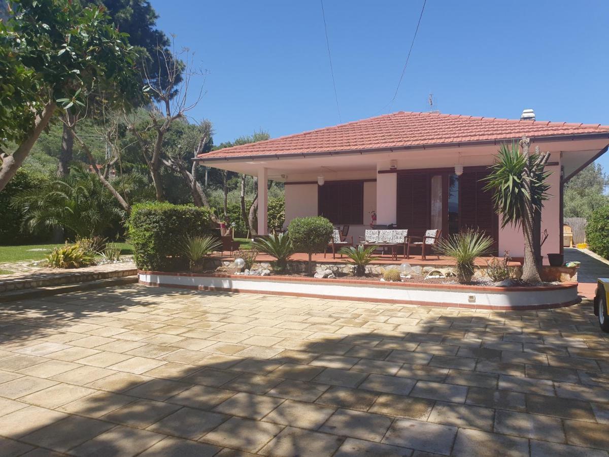كاريني Villa Mariella المظهر الخارجي الصورة