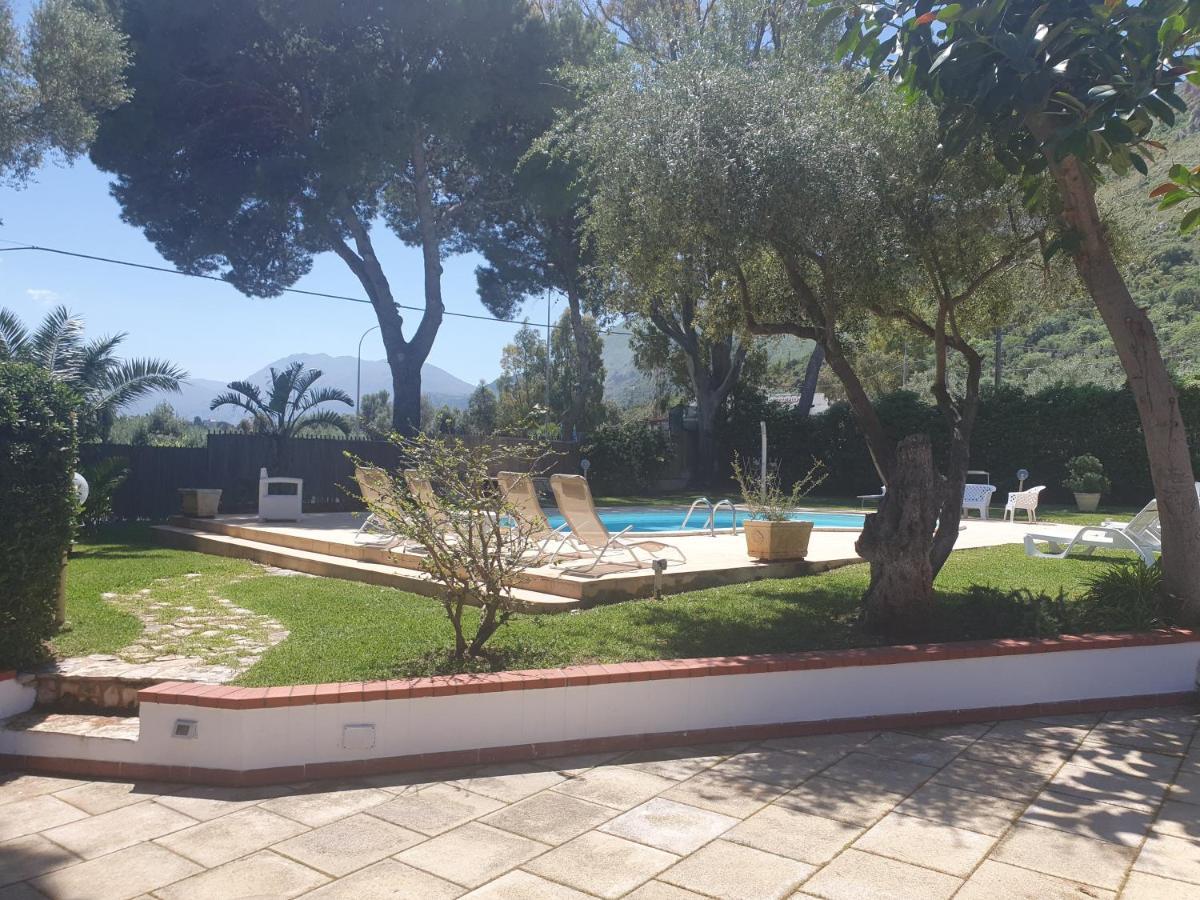 كاريني Villa Mariella المظهر الخارجي الصورة