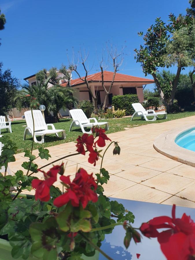 كاريني Villa Mariella المظهر الخارجي الصورة