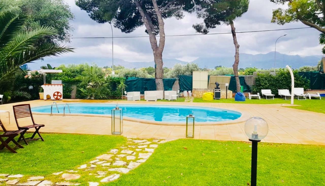 كاريني Villa Mariella المظهر الخارجي الصورة